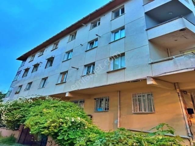 Avcılar Denizköşkler'de Yatırımlık 2+1 88m² Fırsat Daire