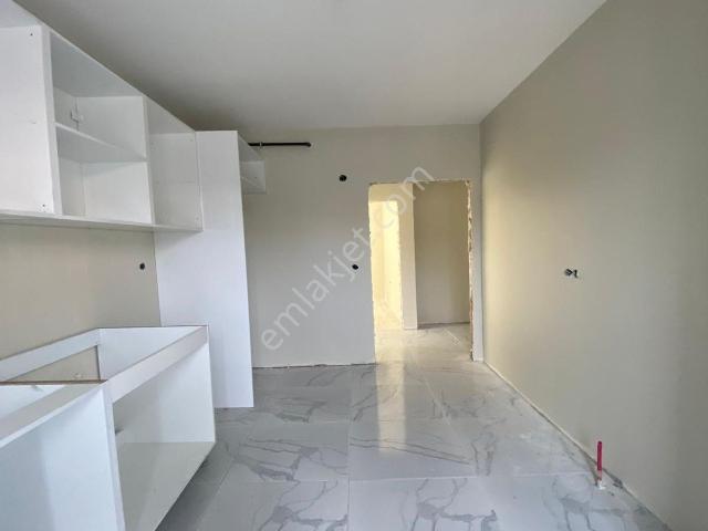 Avcılar Reşitpaşa Cad.3+1 Sıfır Ara Kat Satılık Daire Fırsatı