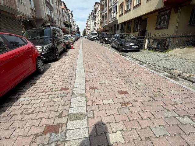 Avcılar Üniversite Mahallesi Satılık Yüksek Giriş