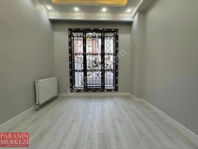 Avcılarda Metrobüse+e5 Dibinde 1+1 Kiralık Kapalı Mufak Daire