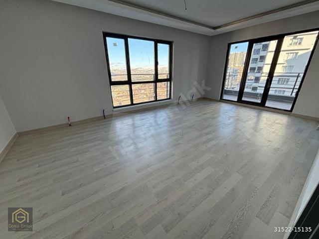 AVCILAR MAH TERAS BALKONLU YAPILI 3+1 CADDE ÜZERİNDE SIFIR DAİRE