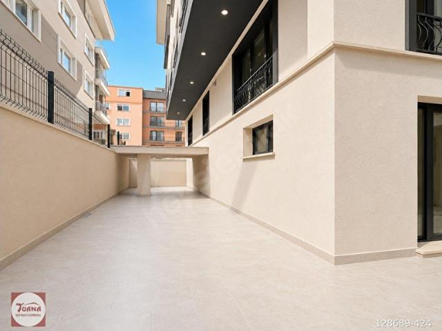 AVCILAR METROBÜSE YAKIN YATIRIMLIK 1+1 BAHÇELİ SIFIR DAİRE