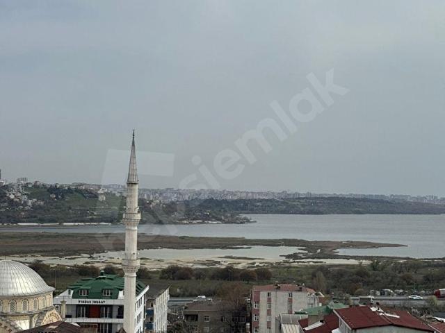 AVCILAR TAHTAKALEDE SATILIK LÜKS DUBLEKS GÜLER YAPI
