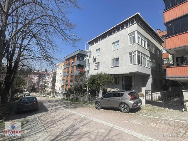 AVCILAR 4 KAT + 1 BAHÇE KATI 9 DAIRE PROJELENDIRILEBILIR ARSA
