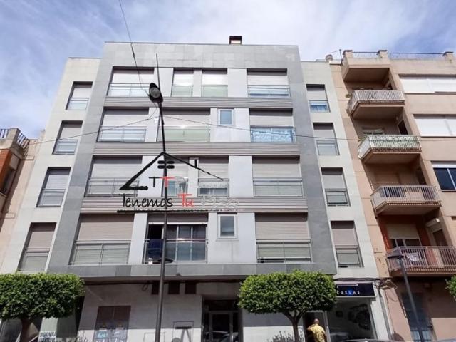 AVDA CATALUNYA  DÚPLEX CÉNTRICO CON PISCINA