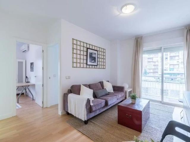 Avenida de Brasil, Madrid, Community of Madrid 28020