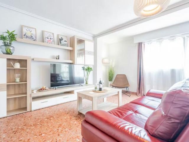 Avenida del Puerto, Valencia, Valencian Community 46023