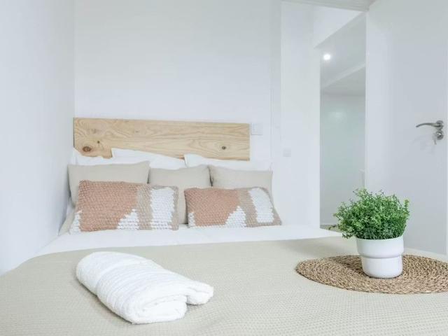 Avenida Valladolid, Valencia, Valencian Community 46020
