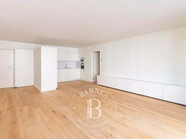 Avenidas Novas, Lisbon 1050 053