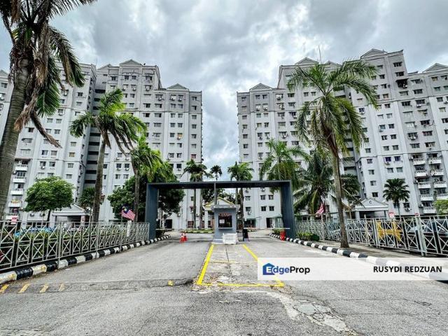Avenue Court