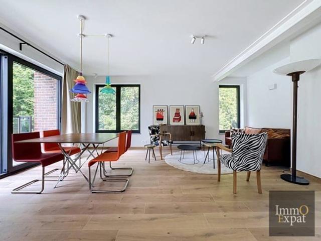 Avenue Charles de Thiennes: Furnished 2 bedroom apartment w