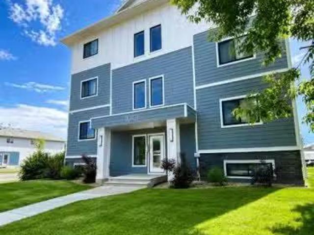 Avenue, Grande Prairie, AB, T8V 1H3 house for lease Listin.