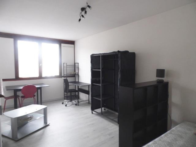 AVENUE DE LA LIBERATION DISPONIBILITE FIN JUIN | Agence 147