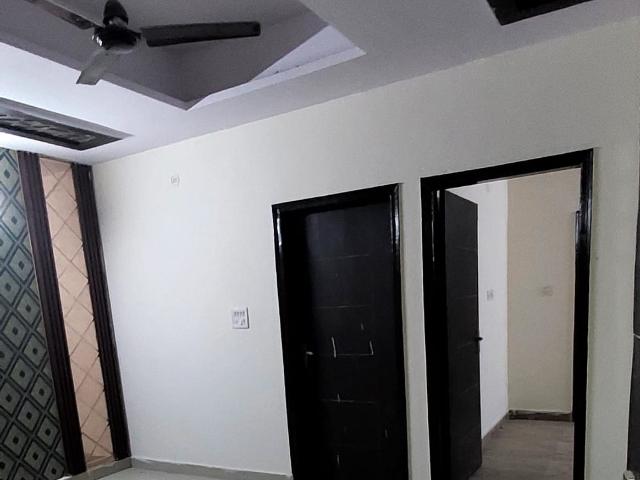 Avenue One 2 Bedroom 1100 Sq. Ft. Builder Floor in Sector 73 Noida Listing ID: #10173