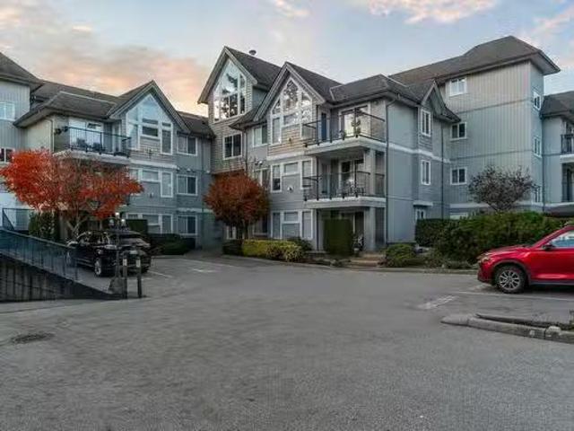 Avenue, Mission, BC, V2V 7P4 Single Family Property For Sal.
