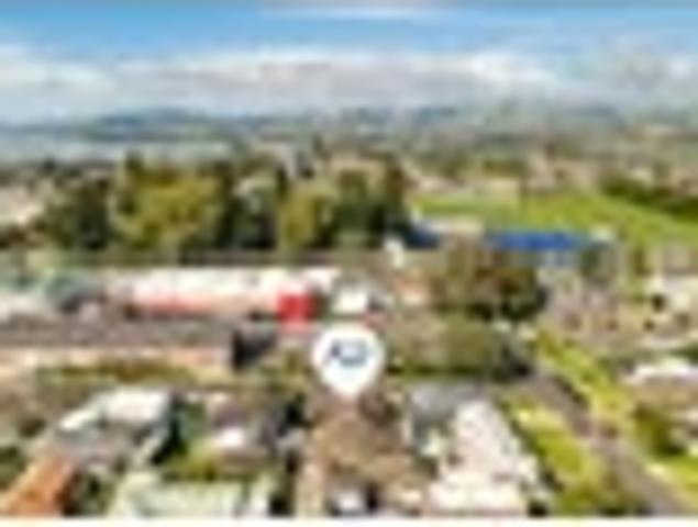 Avenues Opportunity Must Sell