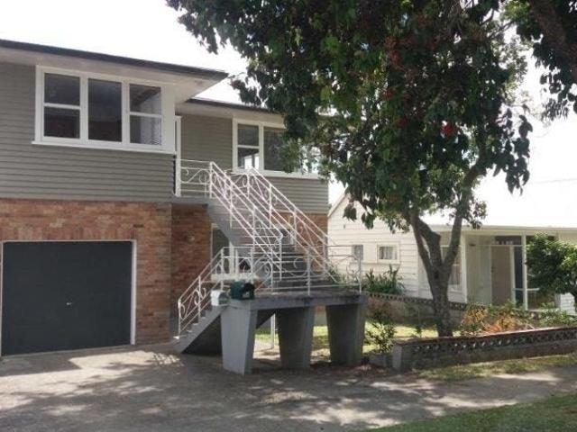 avenues, 2 bedrooms