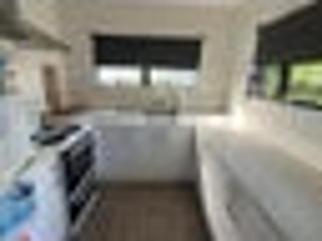 Avenues, 2 bedrooms, $485 pw