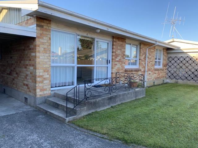 avenues, 2 bedrooms