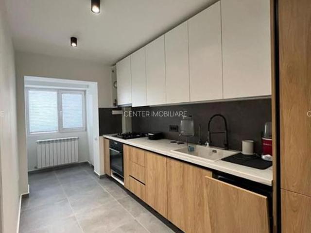 Aviației, 2 camere lux, etaj 2, 65 mp, bloc 1990 reabilitat, decomandat, cochet