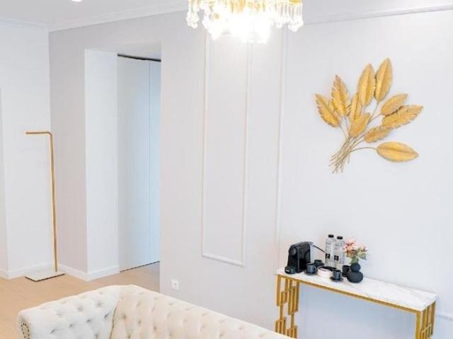 Aviatiei Tower, 2 camere lux, etaj 8, 65 mp, totul nou, terasa, garaj, PREMIUM