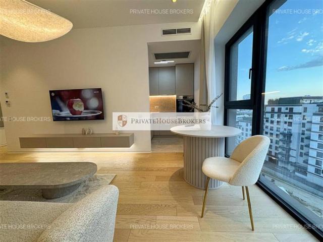 Aviatiei | One Lake Club | Bloc 2025 | Modern