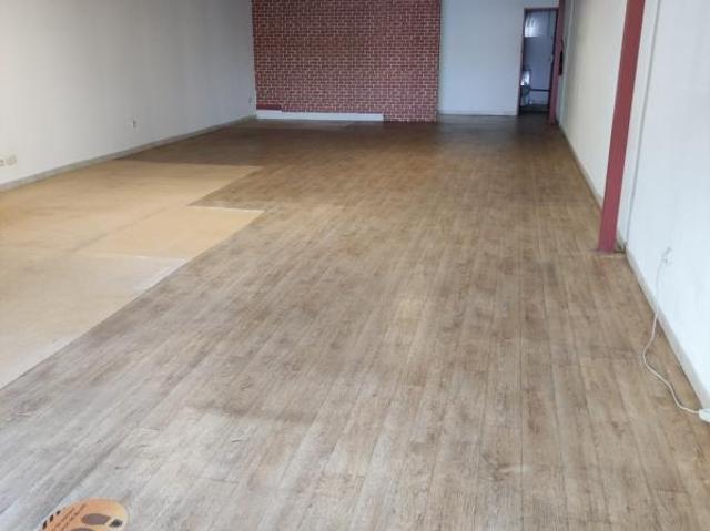 AVIGNON EM LOCAL COMMERCIAL 100M²