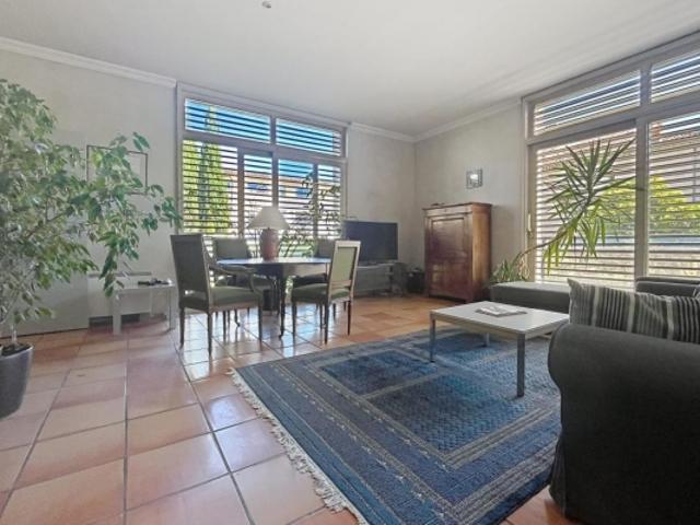 AVIGNON I.M. T2 69 M²