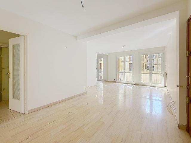 AVIGNON IM Appartement de 76 m2 avec balcon et parking