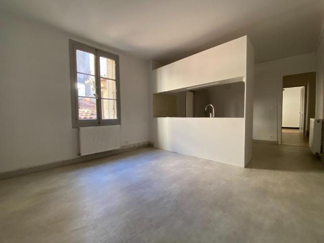 « AVIGNON IM APPARTEMENT T2 BIS 58.71M² »