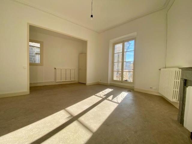 AVIGNON IM APPARTEMENT T3 81.07M²