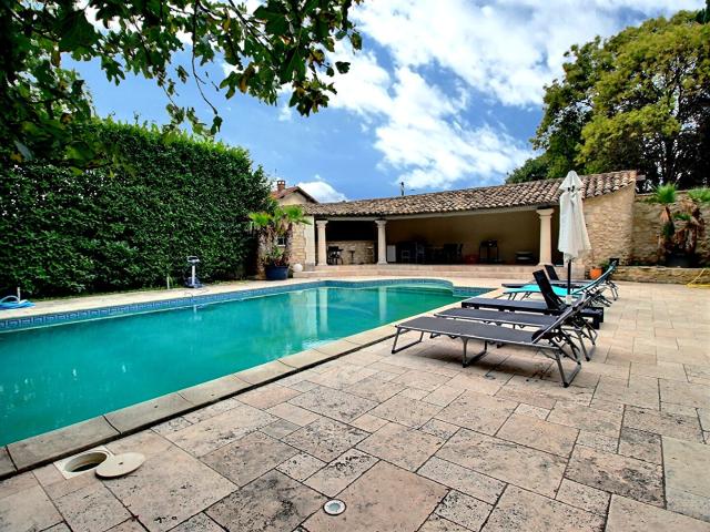 Avignon Location Appartement 84