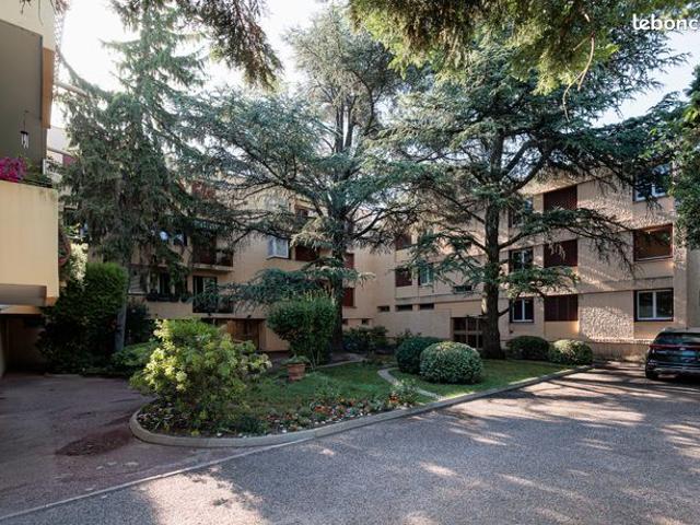 Avignon | Proche Hôpital | Appartement T3 avec balcon et cave