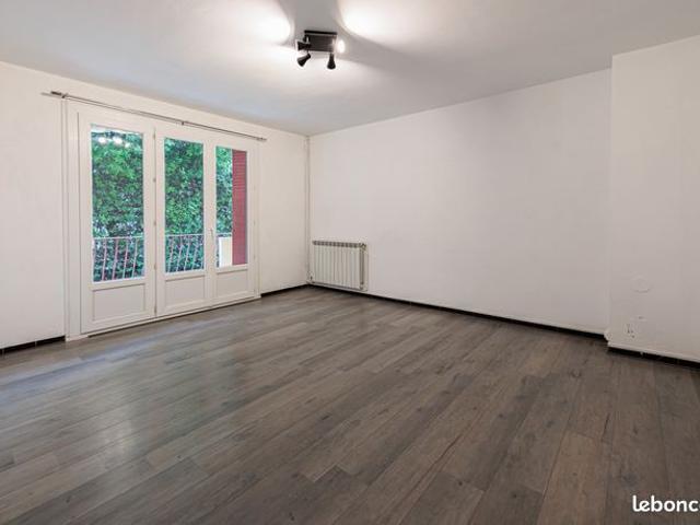 Avignon | Proche Hôpital | Appartement T3 avec balcon et cave