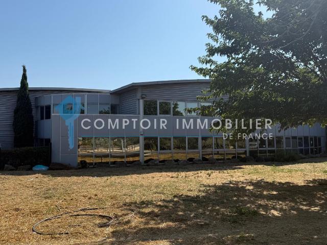 AVIGNON SUD ZAC de la Cristole emplacement stratégique pour ces bureaux