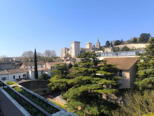 AVIGNON T3 LA CARDERE
