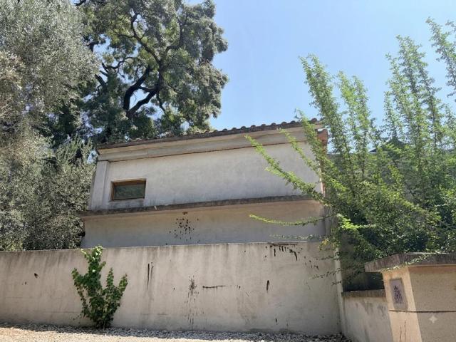 Avignon Vente Terrain 84