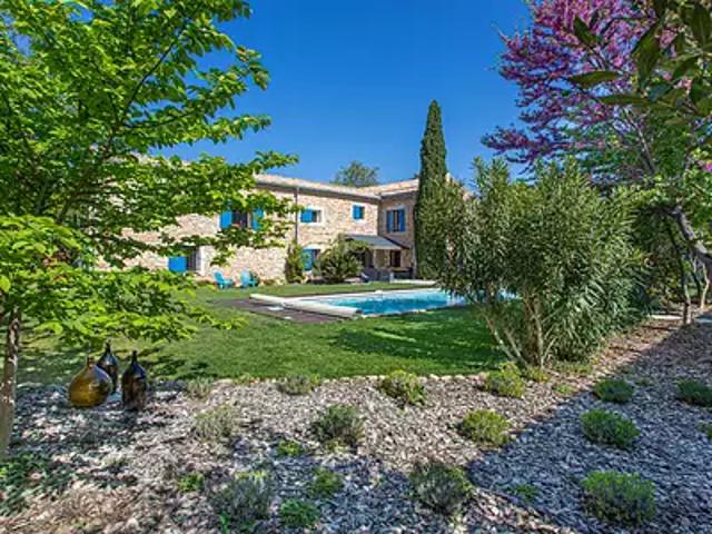 Avignon 84000 Achat / Vente maison 8 pièces t8 au dernier étage