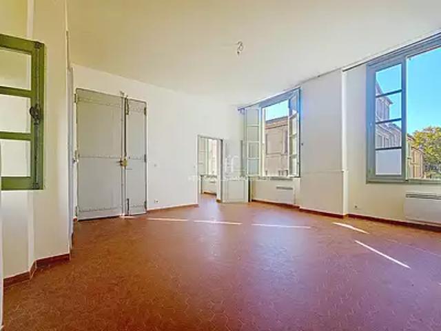 Avignon 84000 Achat / Vente appartement 4 pièces t4 au dernier étage