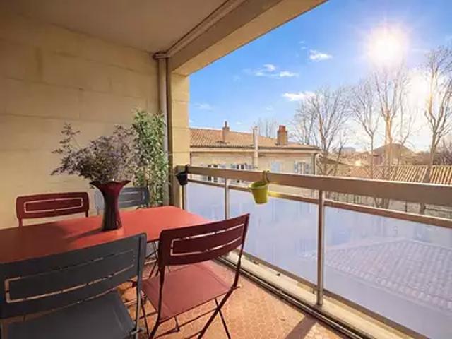 Avignon 84000 Achat / Vente appartement 4 pièces t4 au dernier étage terrasse