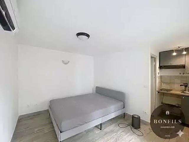 Avignon 84000 Location appartement 1 pièce t1