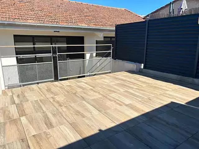 Avignon 84000 Location appartement 2 pièces t2 terrasse