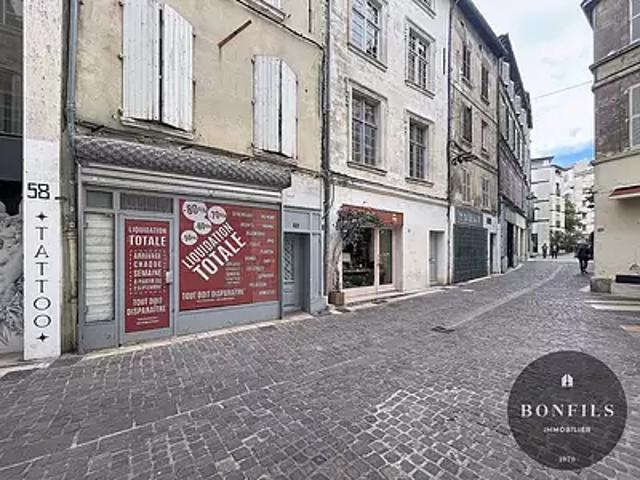 Avignon 84000 Location divers