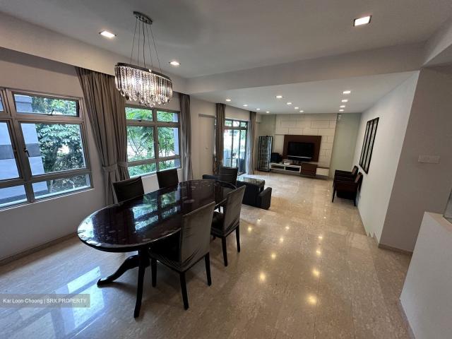 Avila Gardens D17, Condominium