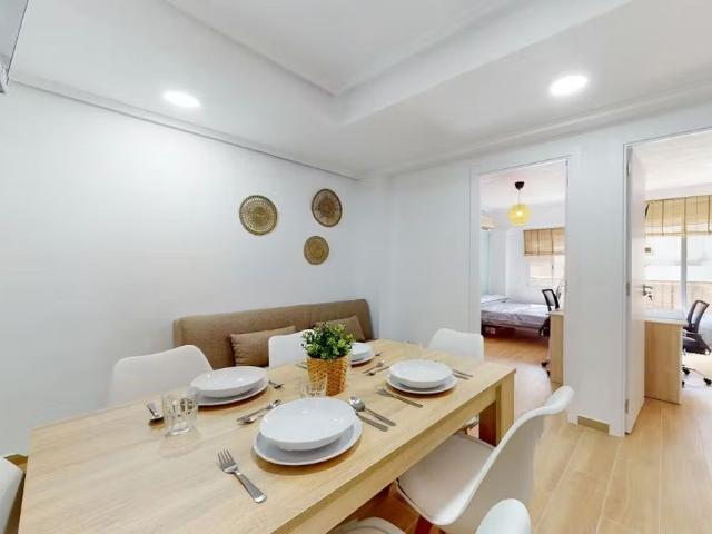 Avinguda de la Malvarrosa, Valencia, Valencian Community 46011