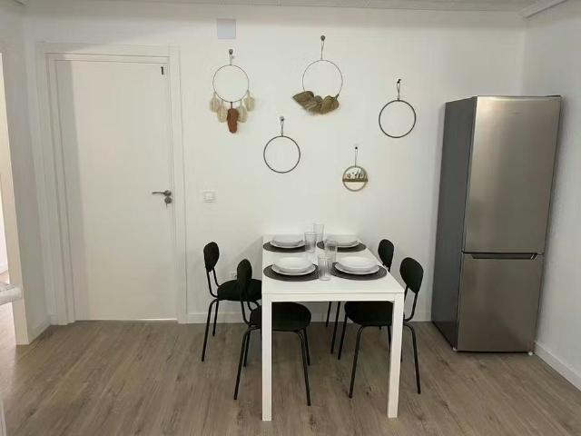 Avinguda del Doctor Tomàs Sala, Valencia, Valencian Community 46017