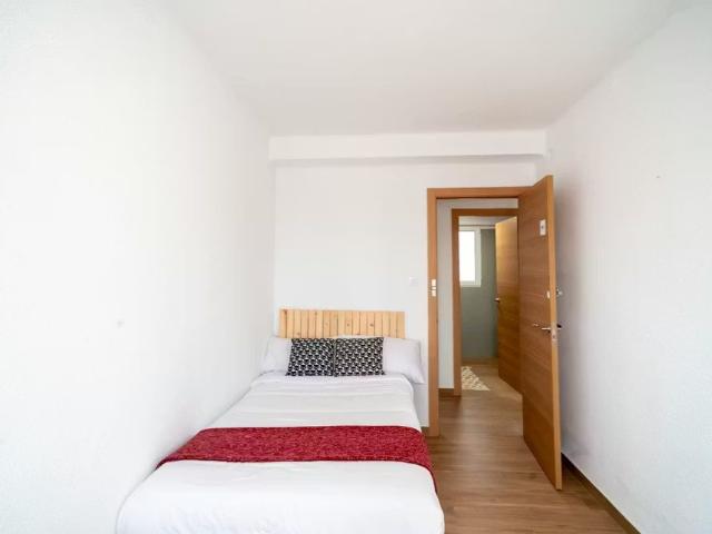 Avinguda del Primat Reig, Valencia, Valencian Community 46010