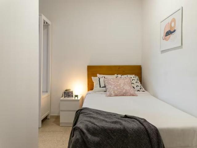 Avinguda del Primat Reig, Valencia, Valencian Community 46010