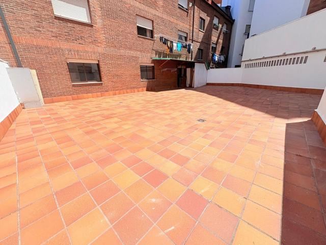 AVISO! ALQUILER OPCIÓN COMPRA Y CON TERRAZA