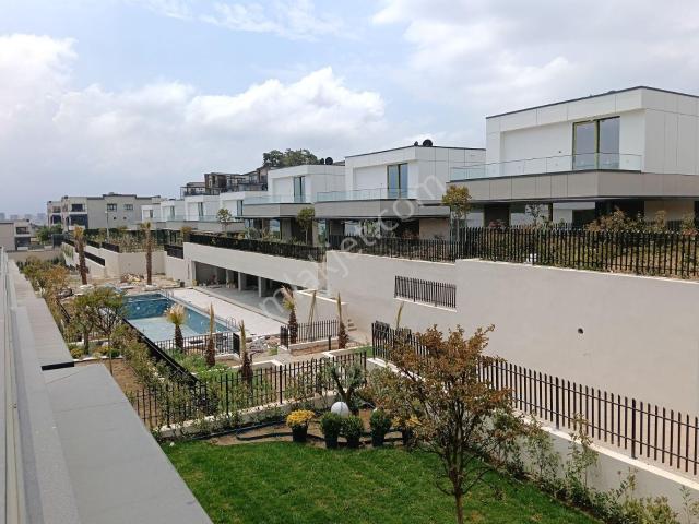 Avlu Nilüferköy Projesinde 4+1 Satılık Villa